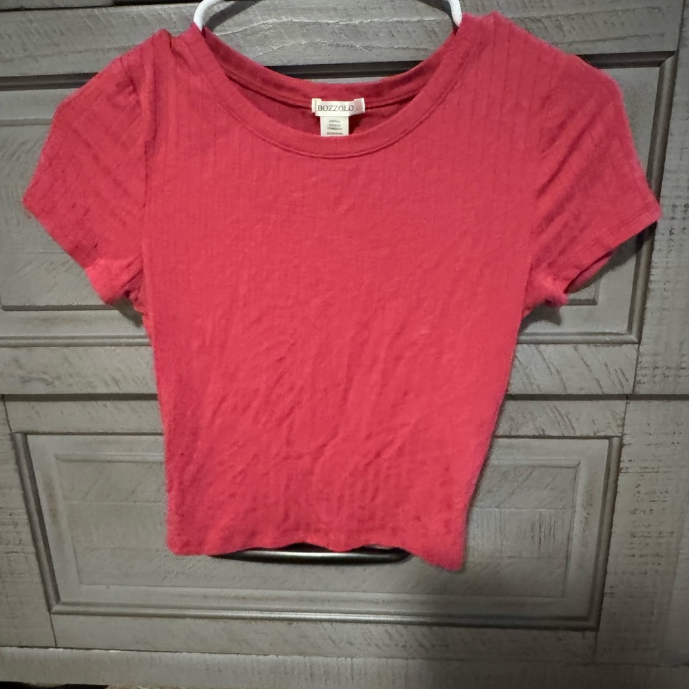 Bozzolo Women's Raspberry Crop Top - Picture 2 of 4